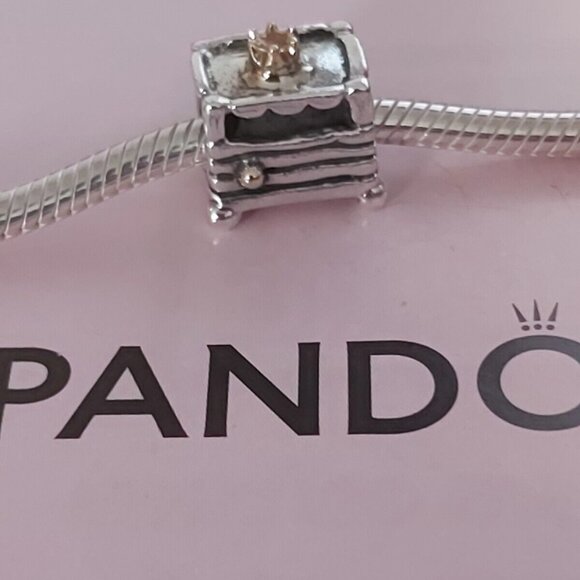 Auth Pandora *RETIRED* Sterling Silver & 14k Princess and the Pea Charm 790320 - Picture 11 of 15
